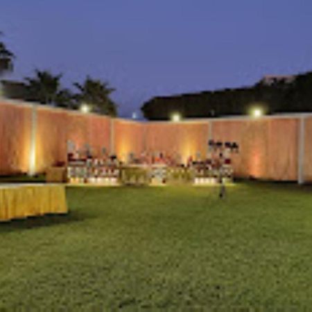 Abhiraj Guest House Mathura Eksteriør bilde