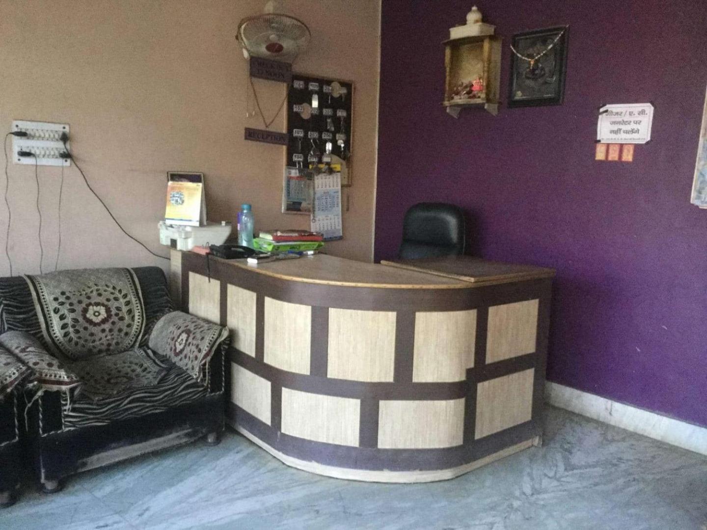 Abhiraj Guest House Mathura Eksteriør bilde