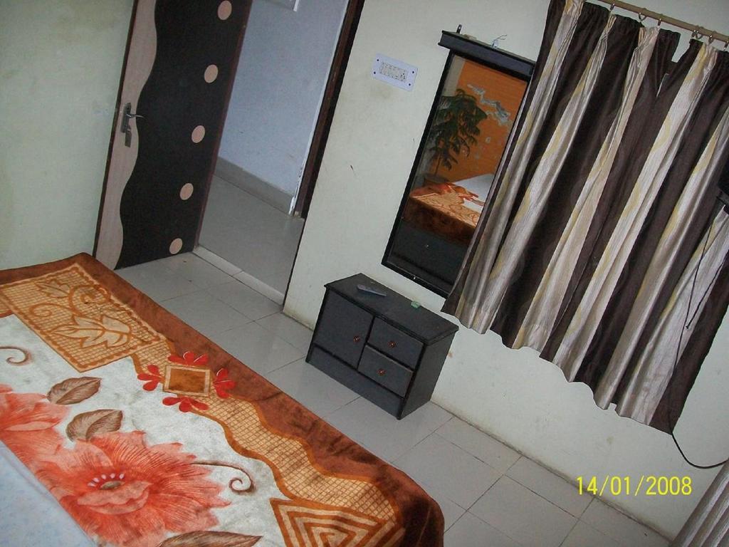 Abhiraj Guest House Mathura Eksteriør bilde