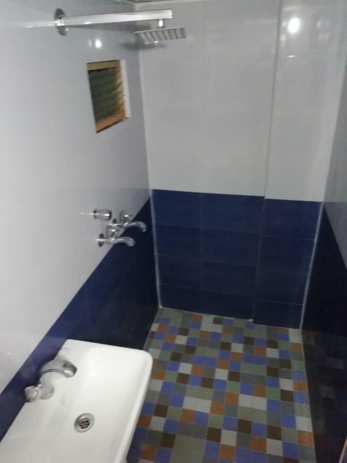 Abhiraj Guest House Mathura Eksteriør bilde